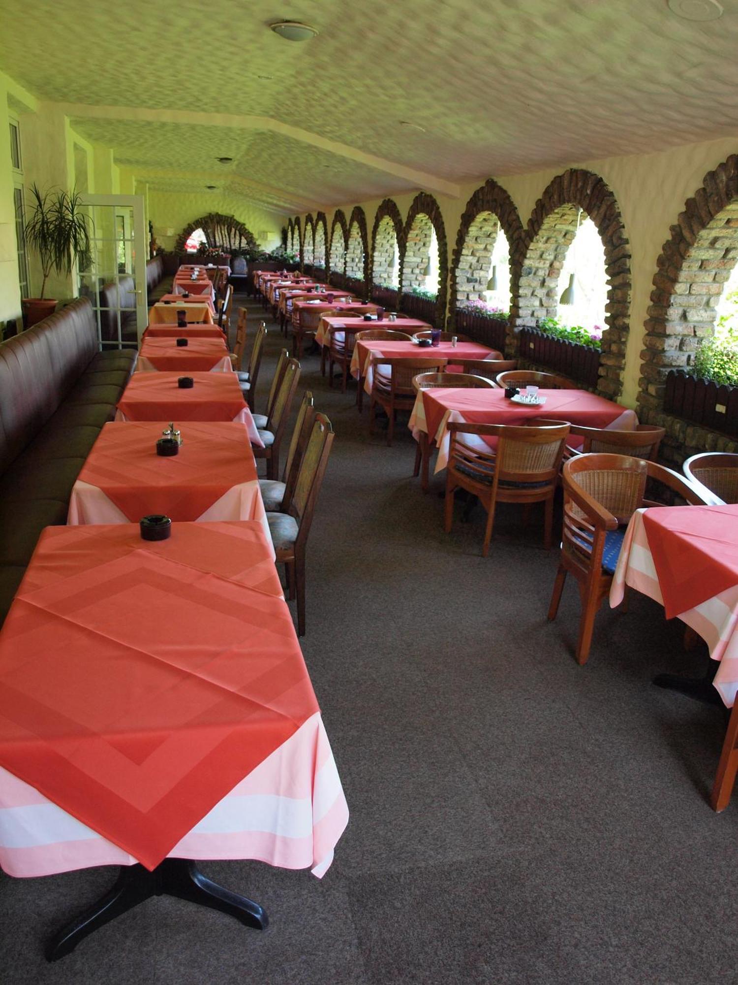 ריינברג Hotel-Restaurant Orsoyer Hof מראה חיצוני תמונה